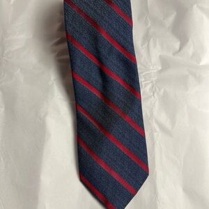 Tommy Hilfiger Navy Blue Cherry Red 2 Tone Striped Tie Silk Cotton 4x60 Formal.